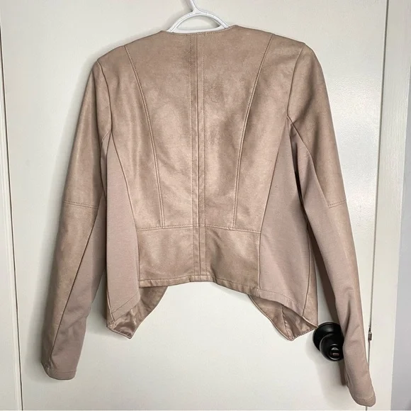 Dynamite Women's Tan Jacket - Picture 2 of 16